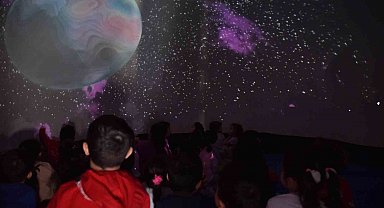 Kepez'de minikler uzayı keşfediyor
