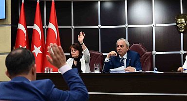 Kepez'in Mayıs gündeminde 2025'in bütçe başarısı konuşuldu