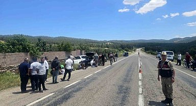 Kilis'te pikap ile otomobil çarpıştı: 9 yaralı