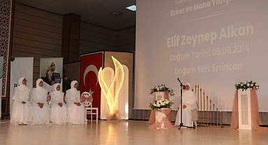Kız Kur'an kursu öğrencileri hadis-i şerif bilgisinde yarıştı
