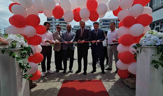 Kız mesleklilerin projeleri görücüye çıktı
