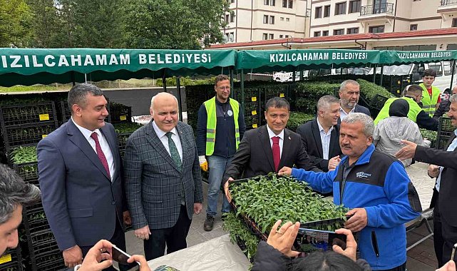 Kızılcahamam'da üreticilere 1 milyon 748 bin sebze fidesi dağıtıldı
