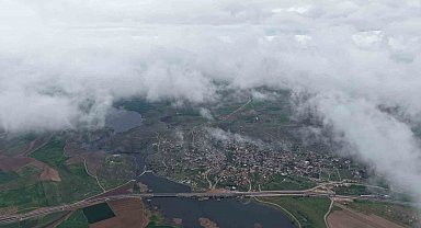 Kızılırmak Vadisi'nde sis bulutları görsel şölen oluşturdu