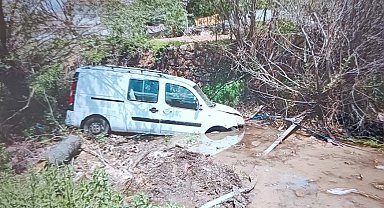 Kontrolden çıkan araç sulama kanalına savruldu: 1 yaralı