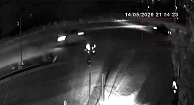 Kontrolden çıkan otomobil tren yoluna uçtu, 3 kişi yaralandı