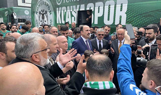 Konyaspor, kupa finali için Antalya'ya uğurlandı