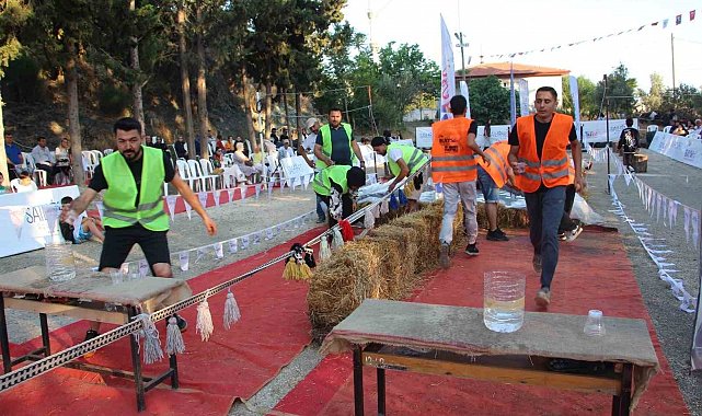 Köy Survivor'da 5 yıldızlı tatil için kıyasıya yarıştılar