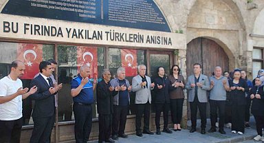 Kozan'da Gençlik Haftası kapsamında gençler şehitlikte dua etti