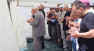 Kuraklıkla anılan Karapınar'da yağışlar için şükür duası