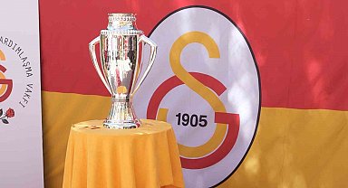 Kurban Bayramı sevinci şampiyonluk kupasıyla Galatasaraylılar Yurdu'nda yaşandı