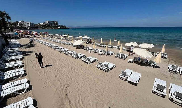 Kuşadası bayrama hazır