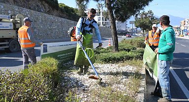 Kuşadası'nda bayram öncesi refüjler bakıma alındı