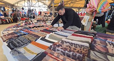 Kütahya'da 'Bayram pazarı' hareketliliği başladı