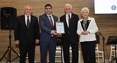 Kütahya'da Tekin Uğurel için "Saygı Gecesi" düzenlendi