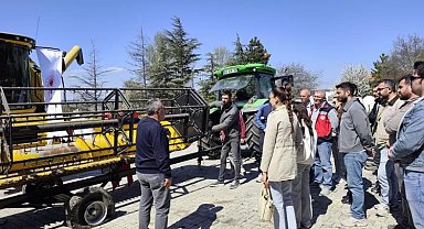Kütahya'da ziraat mühendislerine "Biçerdöver Kontrolörü Yetiştirme" kursu