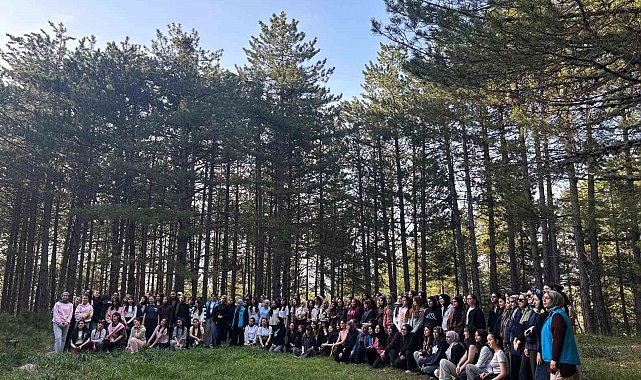 Kütahyalı kız öğrenciler Murat Dağı Kampı'nda buluştu
