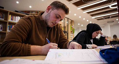 Kütüphanelerin çalışma günlerine sınav ayarı