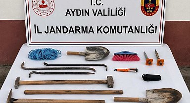 Magnesia Antik Kenti'nde kaçak kazıya suçüstü: 3 şüpheli yakalandı