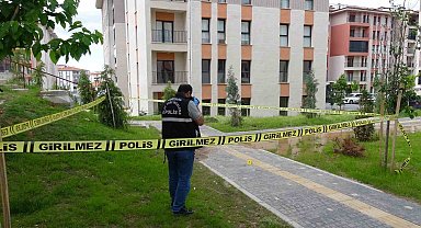 Malatya'da site içerisinde hareketsiz bulunan şahıs hayatını kaybetti