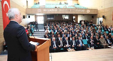 Malazgirt'te "Kapı, Fetih ve Kök: Hafıza Mekanları" sempozyumu düzenlendi