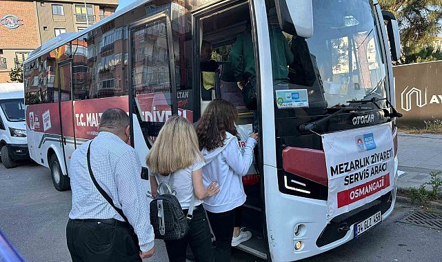 Maltepe'de bayramda mezarlıklara ücretsiz ring seferleri başladı