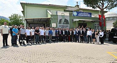 Manisa Büyükşehir yönetimi personelle bayramlaştı