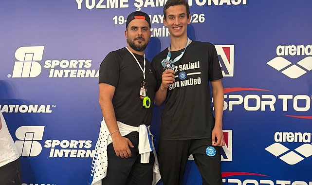 Manisalı yüzücü Eren Ayaz'dan Türkiye ikinciliği başarısı