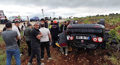 Mardin'de otomobil devrildi: 1 ölü, 2 yaralı