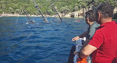 Marmaris'te gezi teknesi battı, yolcular tahliye edildi