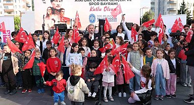 Melikgazi'de 19 Mayıs'ın heyecan ve coşkusu, Gençlik Orkestrası'nın konseriyle taçlandı