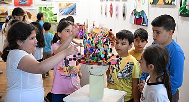 Mersin'de çocuk kampüslerinden çıkan eserler sergide buluştu