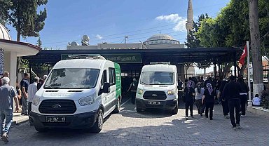 Mersin'deki vahşette hayatını kaybedenler son yolculuğuna uğurlanıyor