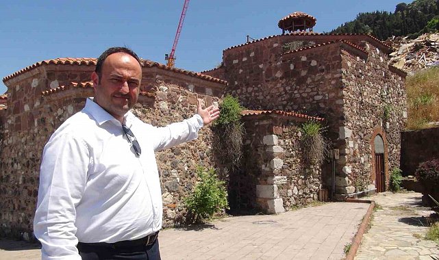 Milyonlar harcandı, tarihi hamam yeniden çürümeye terk edildi