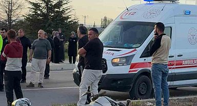 Motorsiklet devrildi, sürücü ağır yaralandı