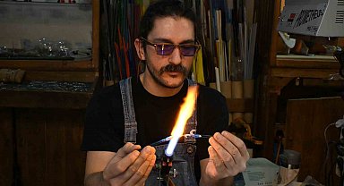 Murano'dan Eskişehir'e gelen camlar, burada birer sanat eserine dönüşüyor