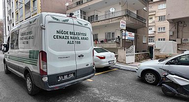 Niğde'de bir kişi apart dairede ölü bulundu