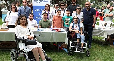 Nilüfer'de engeller sevgi ile aşılıyor