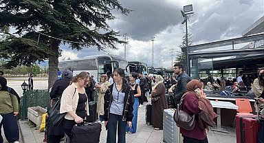 Öğrenciler Bolu Otogarı'nda yoğunluk oluşturdu