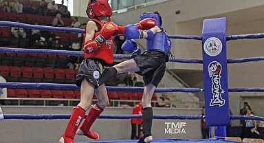Okul Sporları Muaythai'ye Kayseri damgası