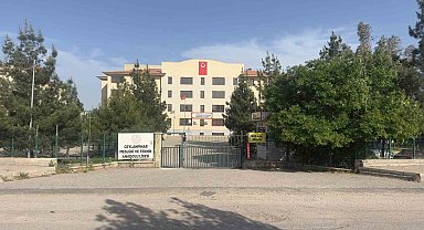 Okulda kalp krizi geçiren lise öğrencisi hayatını kaybetti