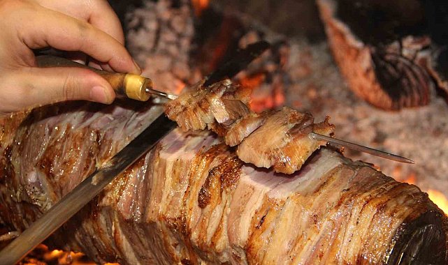 Oltu Cağ kebabı TasteAtlas listesinde Türkiye ikincisi oldu