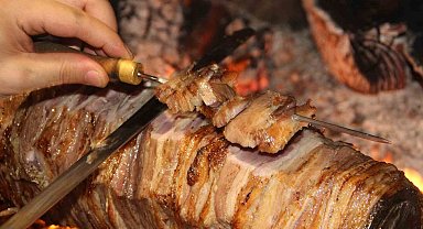 Oltu Cağ kebabı TasteAtlas listesinde Türkiye ikincisi oldu