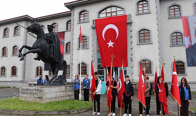 Oltu'da 19 Mayıs coşkusu