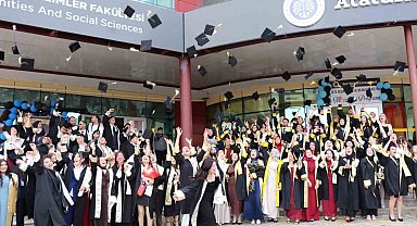 Oltu'da mezuniyet coşkusu yaşandı