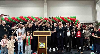 Osmanelispor'dan şampiyonluk kutlaması