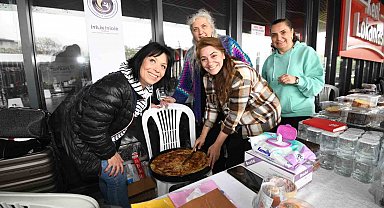 Osmangazi'de Kadın Girişimciler Sokağı ziyaretçilerini ağırlıyor