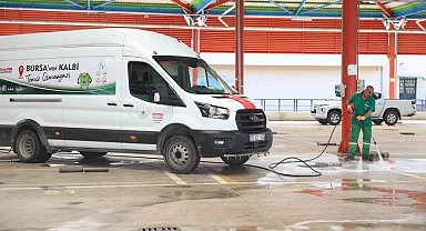 Osmangazi'de kurban kesim alanları titizlikle temizleniyor