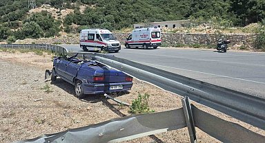 Otomobil çelik bariyerin altına girdi, sürücü kazayı hafif yaralı atlattı