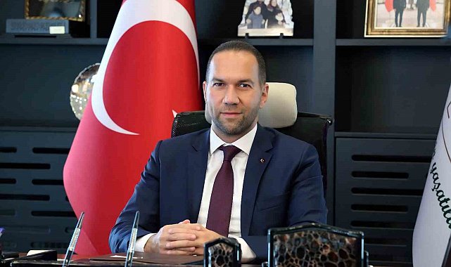 Özdemir: "Bayramlar, kardeşlik ve dayanışmanın en güçlü sembolüdür"
