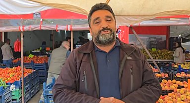 Piyasaya aldırış etmedi, uygun fiyata sebze meyve satışı yaparak gönülleri kazandı